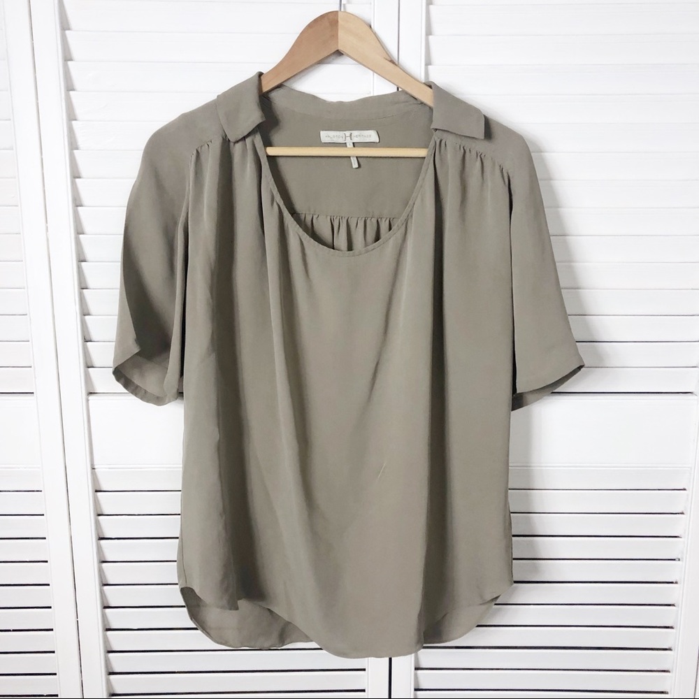 Halston Heritage silk short sleeve blouse